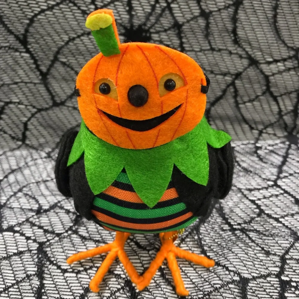 Target 2019 SPOOKSTER Hyde and Eek Halloween Bird